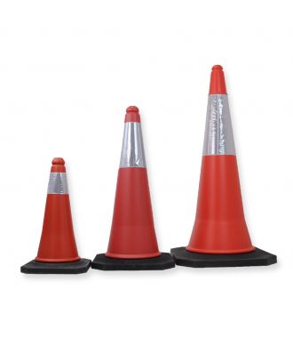 Red/white traffic cone - pylon